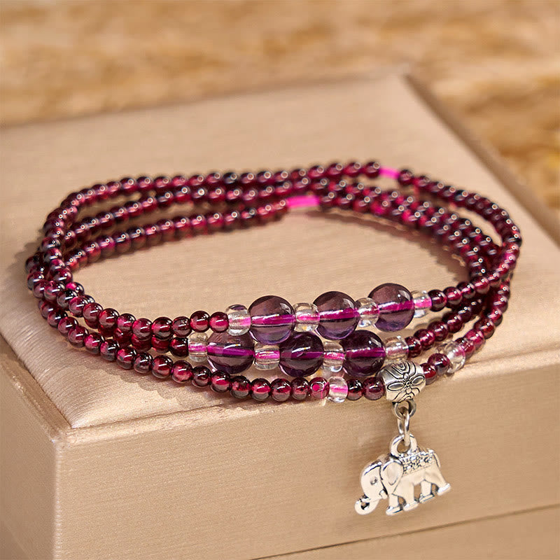 Bracelet en grenat de 3 mm avec breloque PiXiu en forme d'éléphant