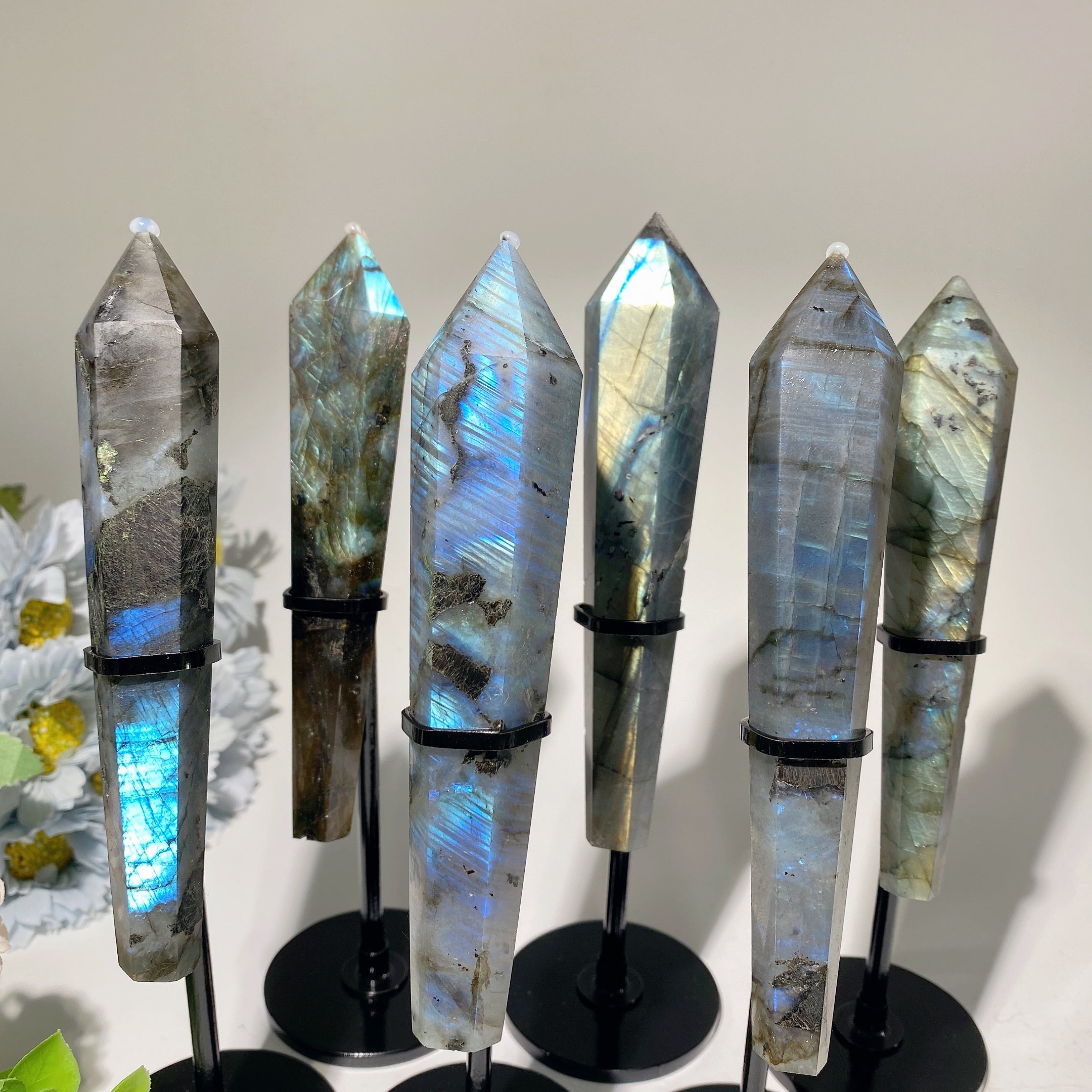 4.0-6.0 inch Labradorite Healing Crystal Wand with Stand
