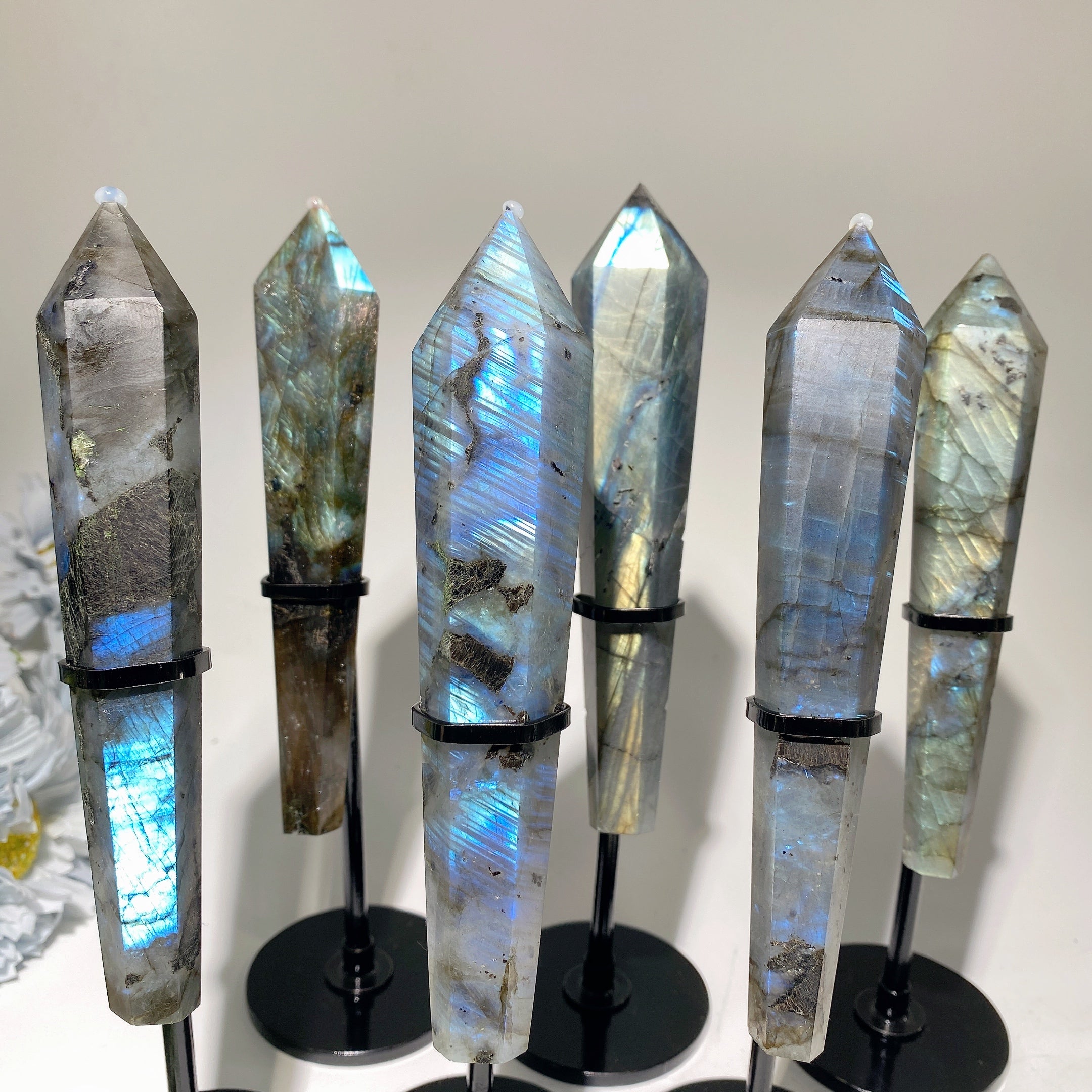 4.0-6.0 inch Labradorite Healing Crystal Wand with Stand