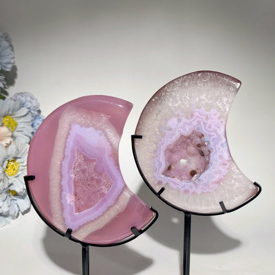 Cristal de lune en agate rose druzy de 11,4 cm avec support pour la guérison
