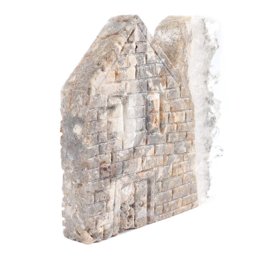 Sculpture en pierre de 4,5 pouces représentant une maison en amas de cristal
