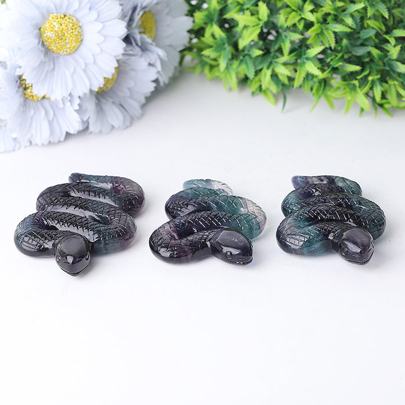 Figurine de serpent en cristal de fluorite sculptée de 4 pouces