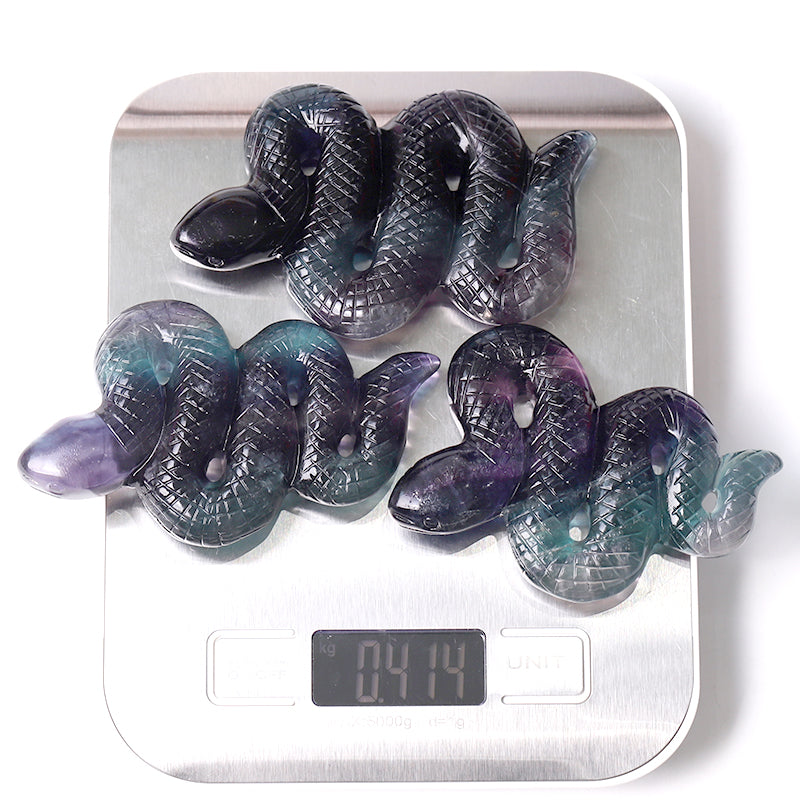 Figurine de serpent en cristal de fluorite sculptée de 4 pouces