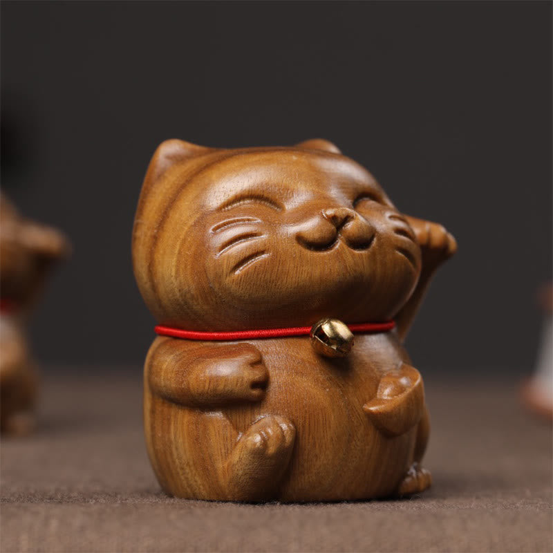 Green Sandalwood Lucky Cat Decoration 4.5cm Peace Charm