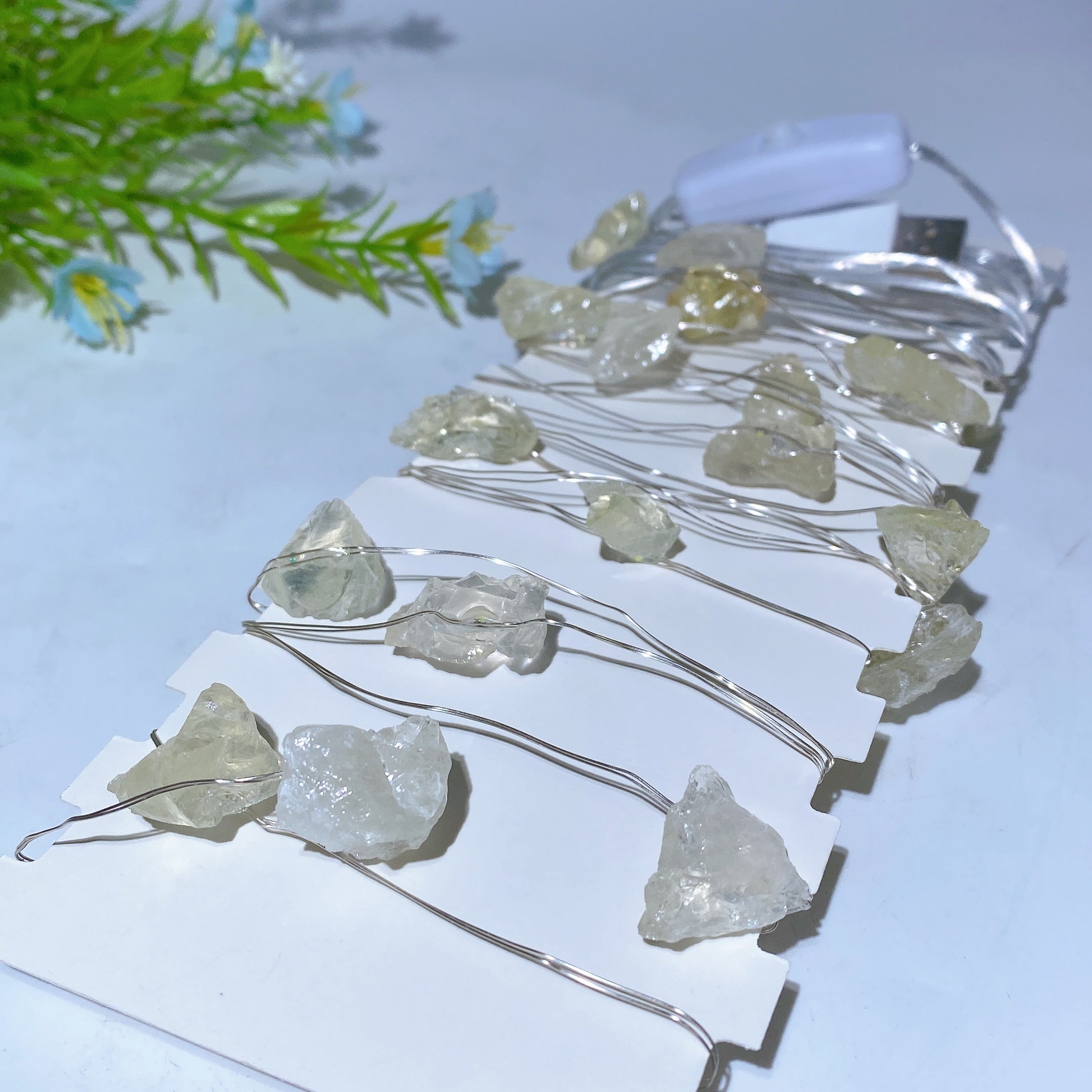 Lampe LED en cristal brut de 4 m pour la guérison et la décoration