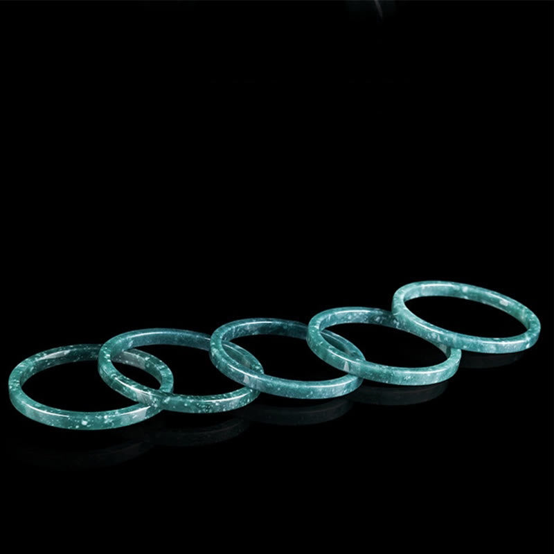 Bracelet d'abondance en jade naturel de 54 mm pour la prospérité