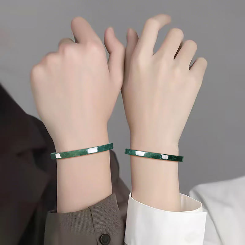 Bracelet d'abondance en jade naturel de 54 mm pour la prospérité