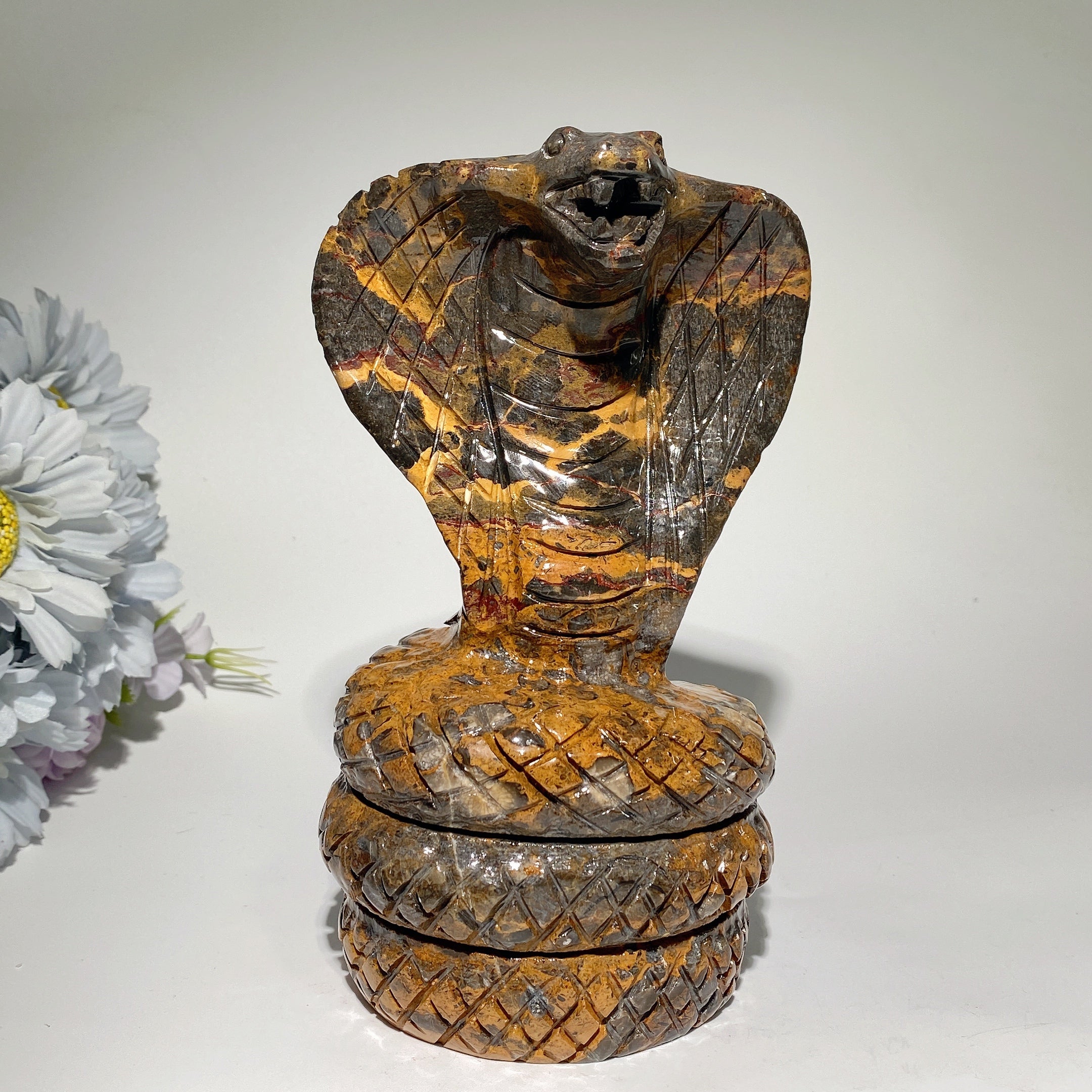 6.5-inch Jade Cobra Crystal Animal Carving for Healing