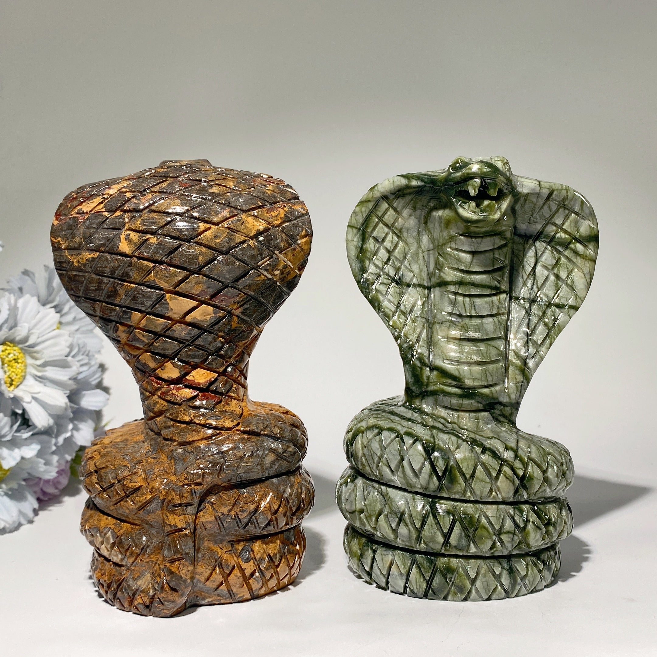 6.5-inch Jade Cobra Crystal Animal Carving for Healing