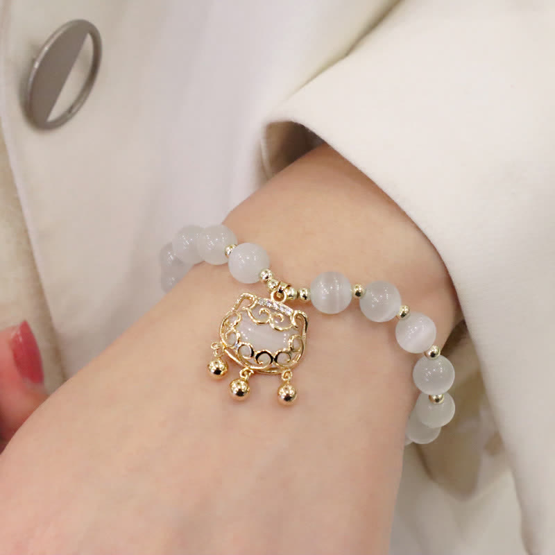 8mm Cats Eye Pearl Love Charm Bracelet for Calm & Peace