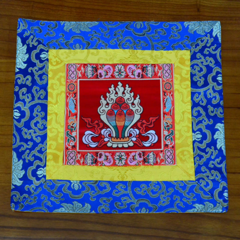 Meditation Prayer Altar Mat with Vajra and Auspicious Symbols