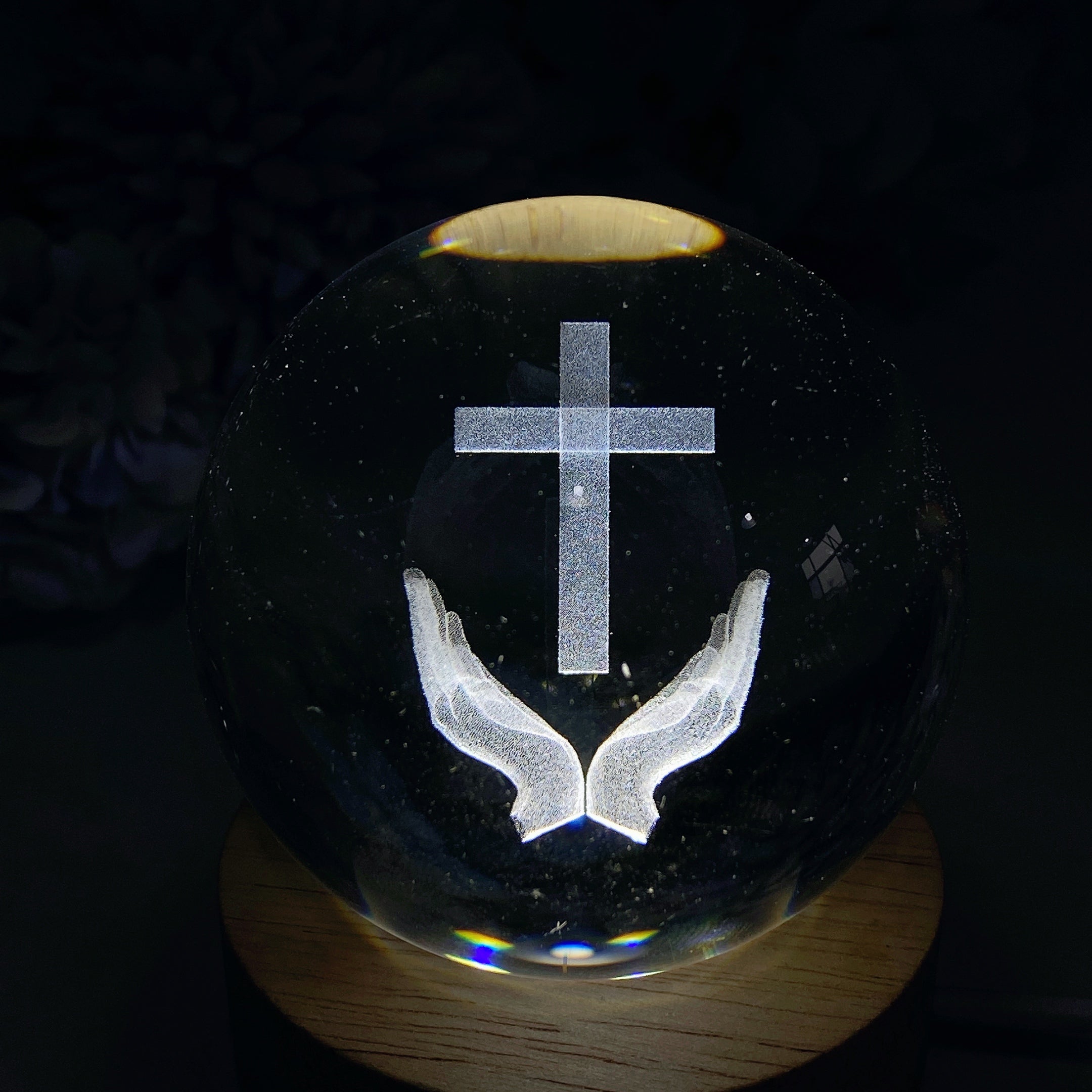6cm Crystal Glass Sphere with Inner Carvings for Healing