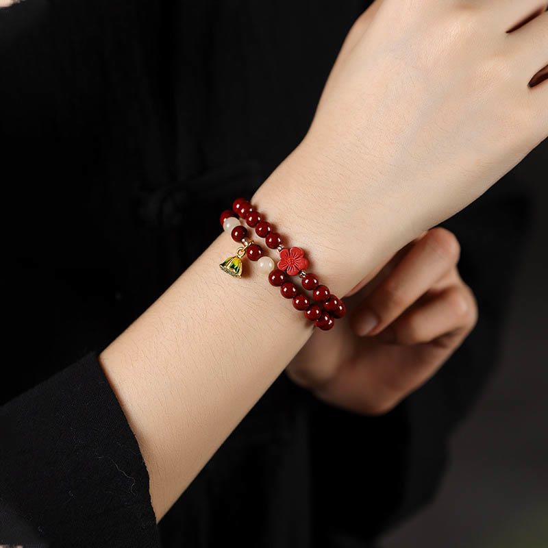 Bracelet double tour avec breloque lotus cinabre 6 mm, bénédiction