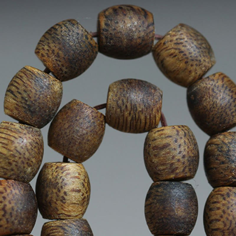 Bracelet en bois d'agar Qinan vert Hainan 6 mm, 108 perles Mala