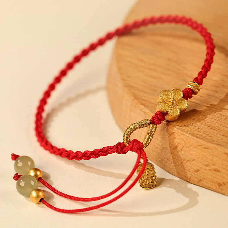 Bracelet porte-bonheur en jade Hetian de 6 mm avec fleur de pêcher