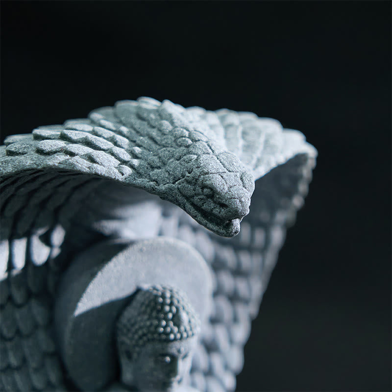 Statue de Bouddha Shakyamuni en grès de 7,5 cm avec symbolisme du serpent