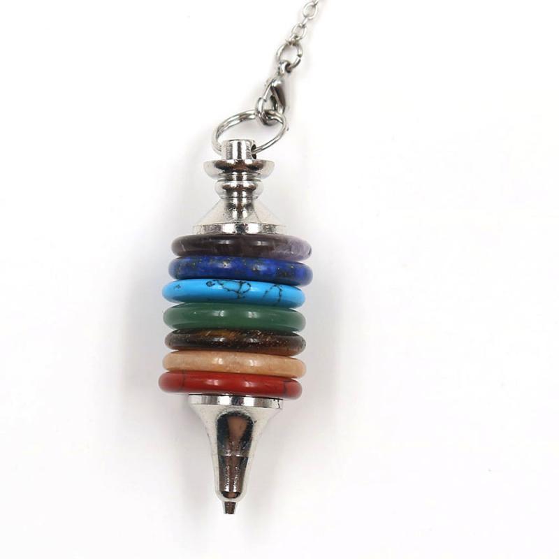 Pendule en pierre de cristal Cairn à 7 chakras