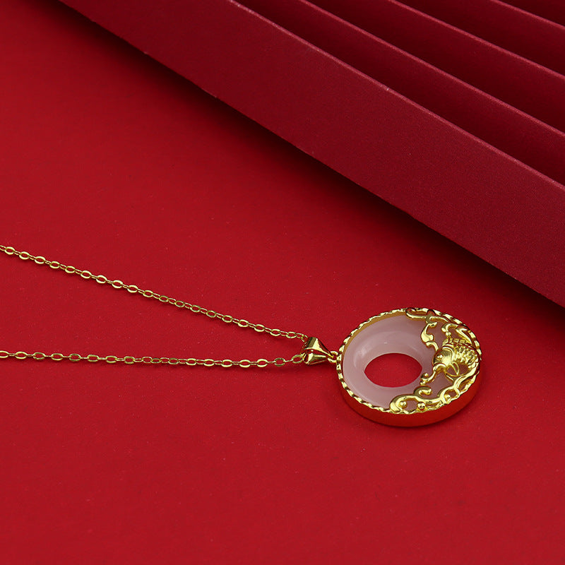 Collier de poisson koï en jade blanc pour la prospérité et la protection