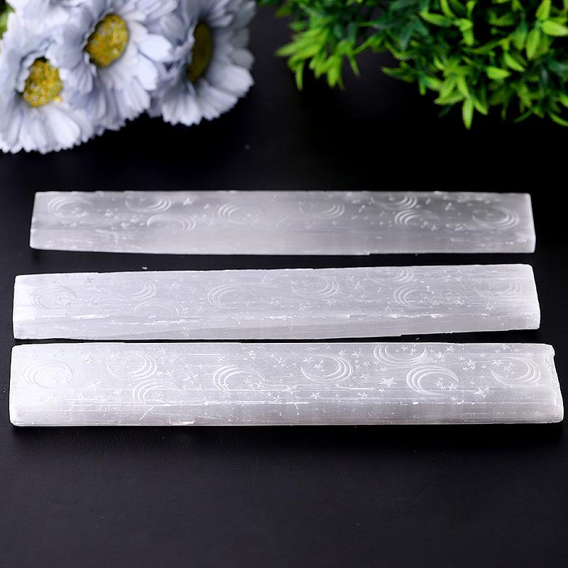Baguette en cristal de sélénite de 8 po avec gravure de lune