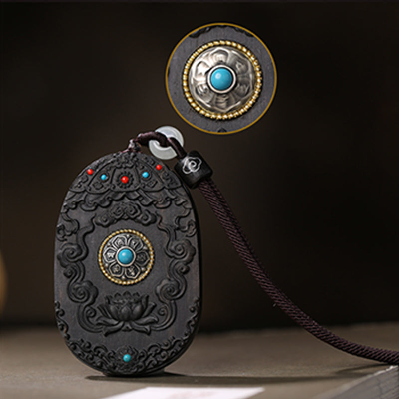 Collier en bois d'agar avec pendentif Om Mani Padme Hum et signe du zodiaque chinois