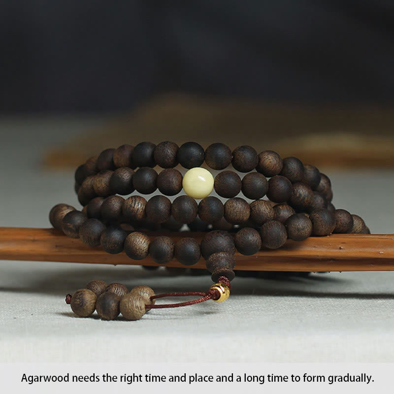 Bracelet Mala en bois d'agar de 8 mm pour la protection et l'équilibre