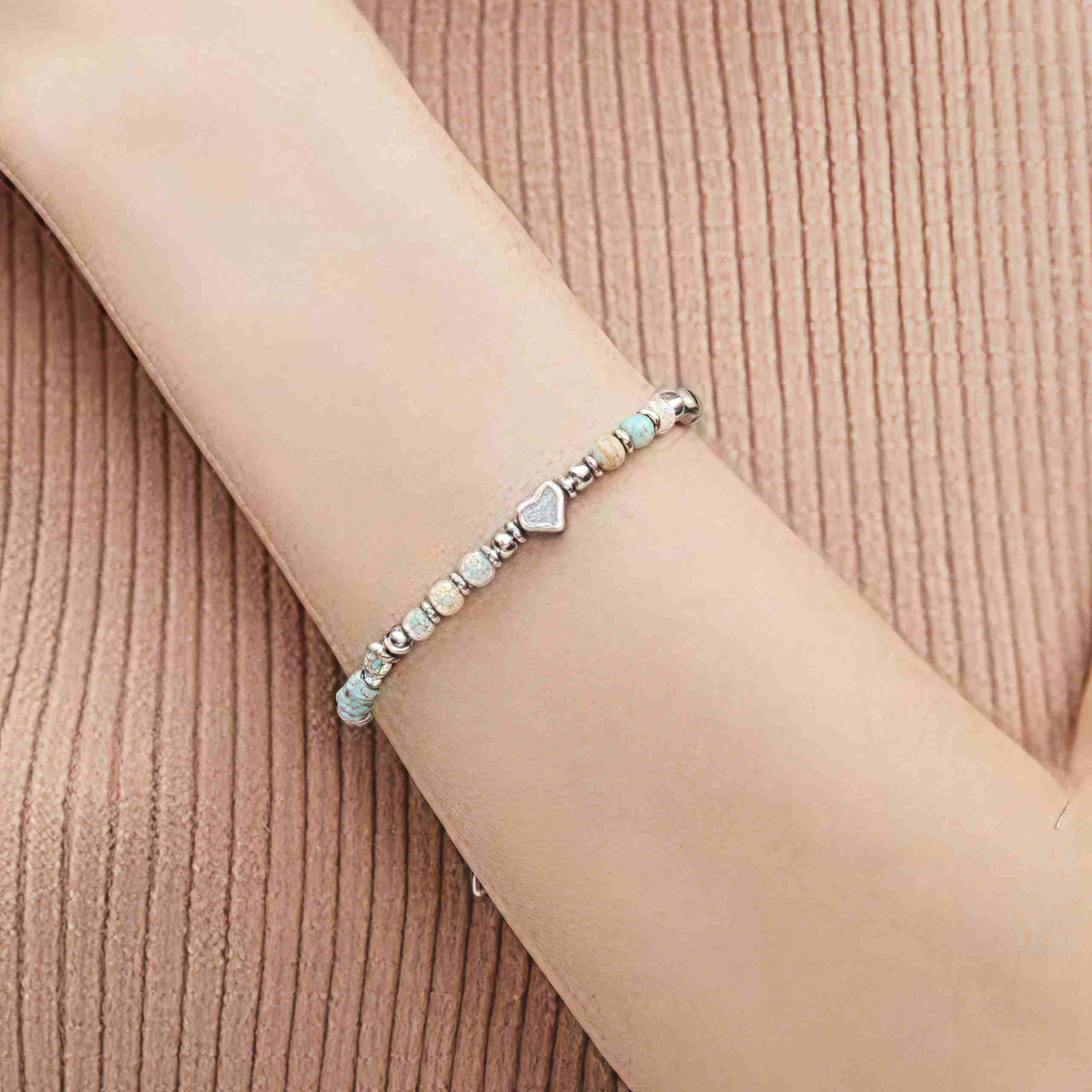 Bracelet d'énergie de guérison en améthyste de 8 mm pour l'équilibre