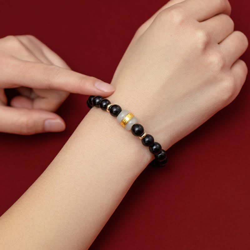 Bracelet de force Om Mani Padme Hum en jade obsidienne noire de 8 mm