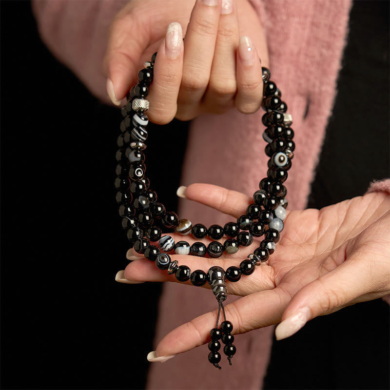 Bracelet Mala de protection en onyx noir 8 mm 108 perles