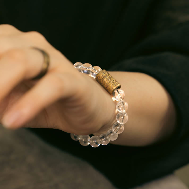 Bracelet de protection en quartz transparent de 8 mm pour une clarté mentale