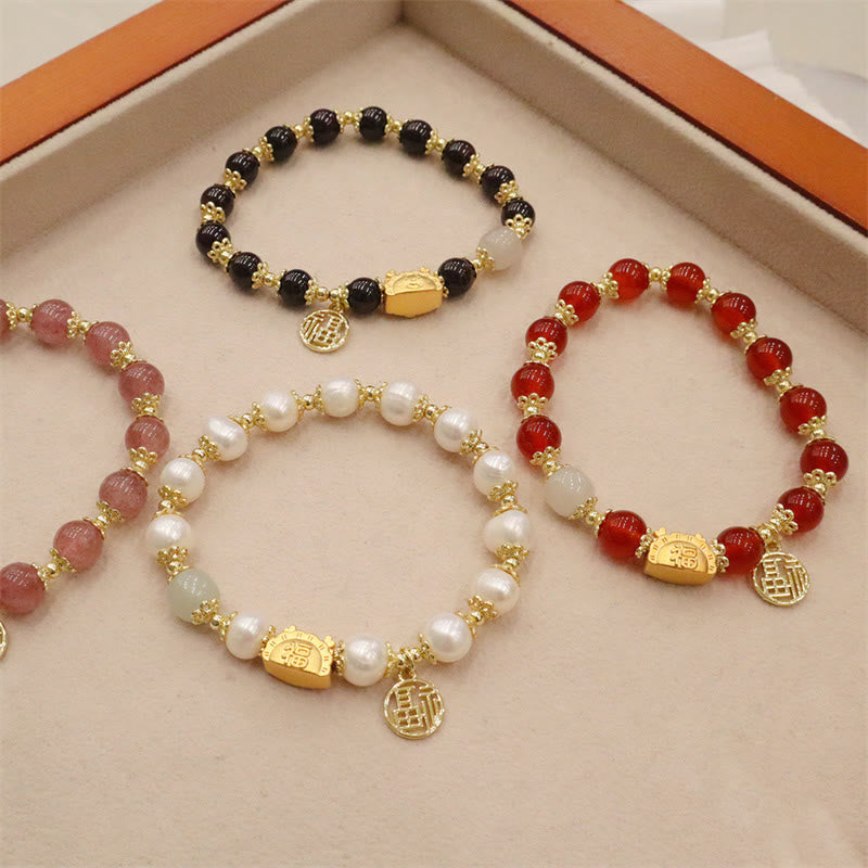 Bracelet Dragon Luck 8 mm avec agate rouge et pierres multifacettes