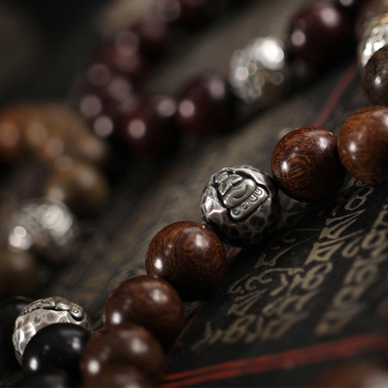 Bracelet Bouddha en bois de santal vert de 8 mm pour la paix et la protection