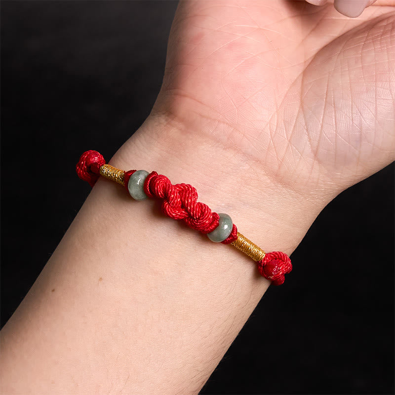 Bracelet en fil rouge avec nœud porte-bonheur en jade de 8 mm