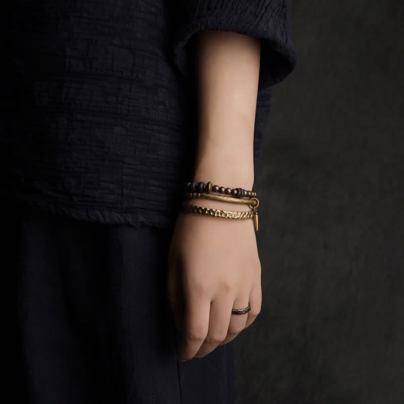 Bracelet d'équilibre spirituel en cuivre et pierre de lave de 8 mm