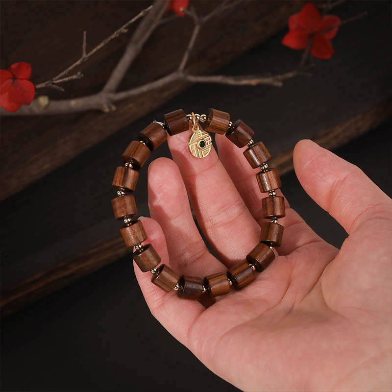 Bracelet spirituel en bois de rose de 8 mm pour la chaleur et l'équilibre