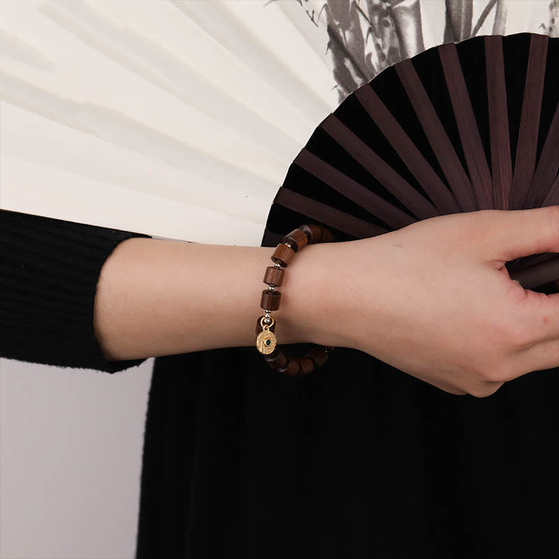 Bracelet spirituel en bois de rose de 8 mm pour la chaleur et l'équilibre