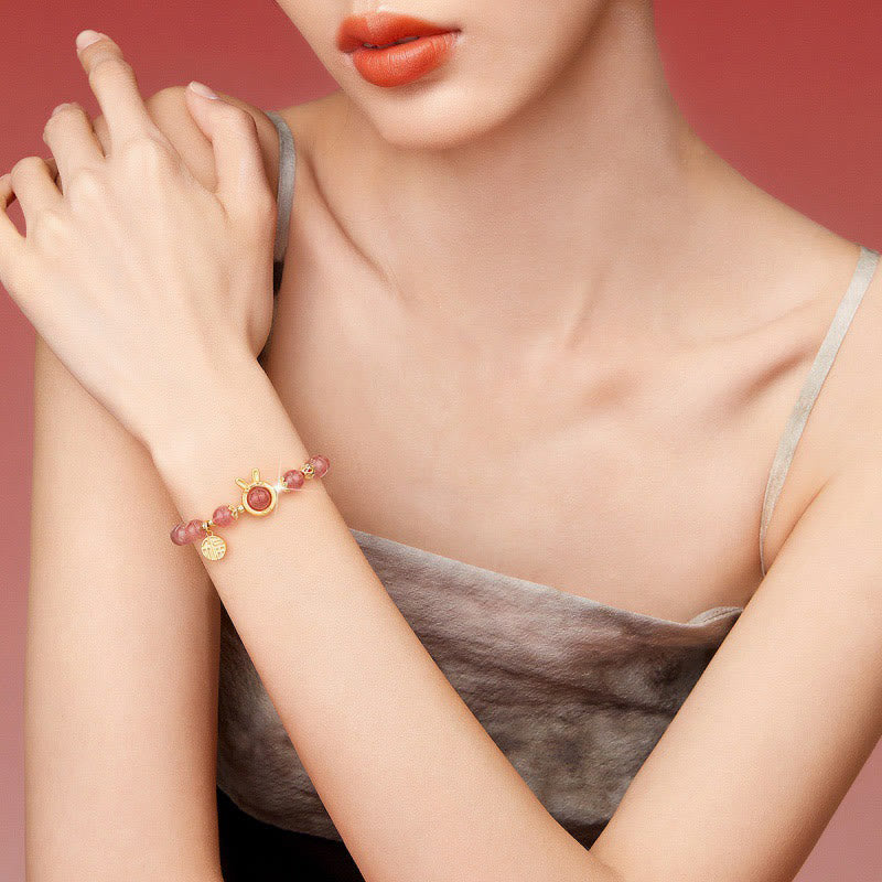 Bracelet Love en quartz fraise de 8 mm avec breloque lapin Fu