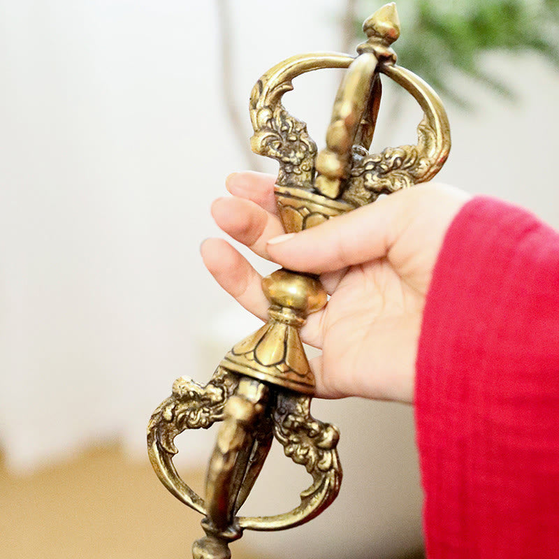 Dorje de méditation en cuivre de 23 cm, fabriqué à la main au Népal