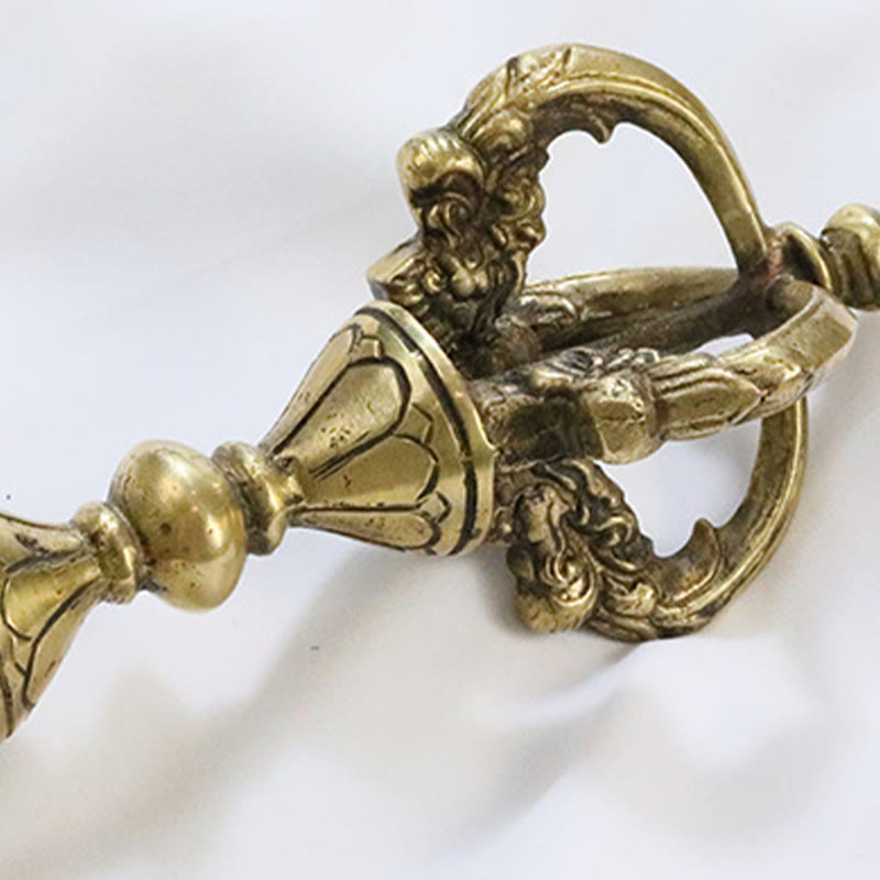 Dorje de méditation en cuivre de 23 cm, fabriqué à la main au Népal