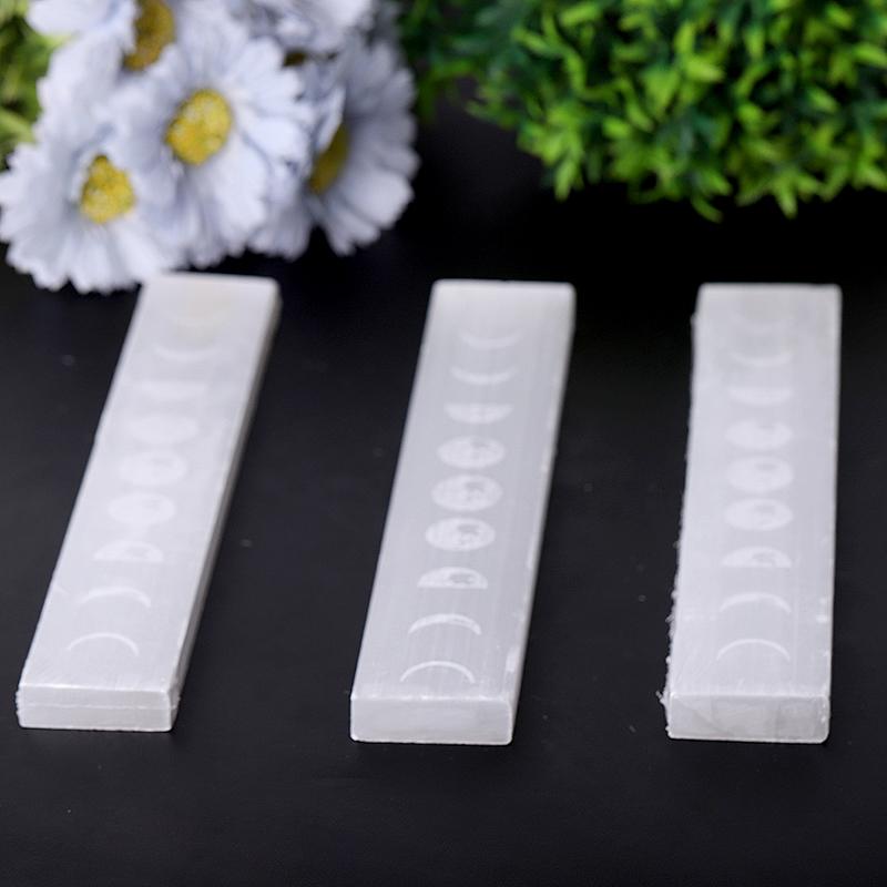 Baguette en cristal de sélénite de 9 pouces avec gravure de lune