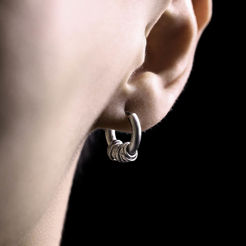 Boucles d'oreilles spirituelles de protection martelées à la main en argent sterling 925
