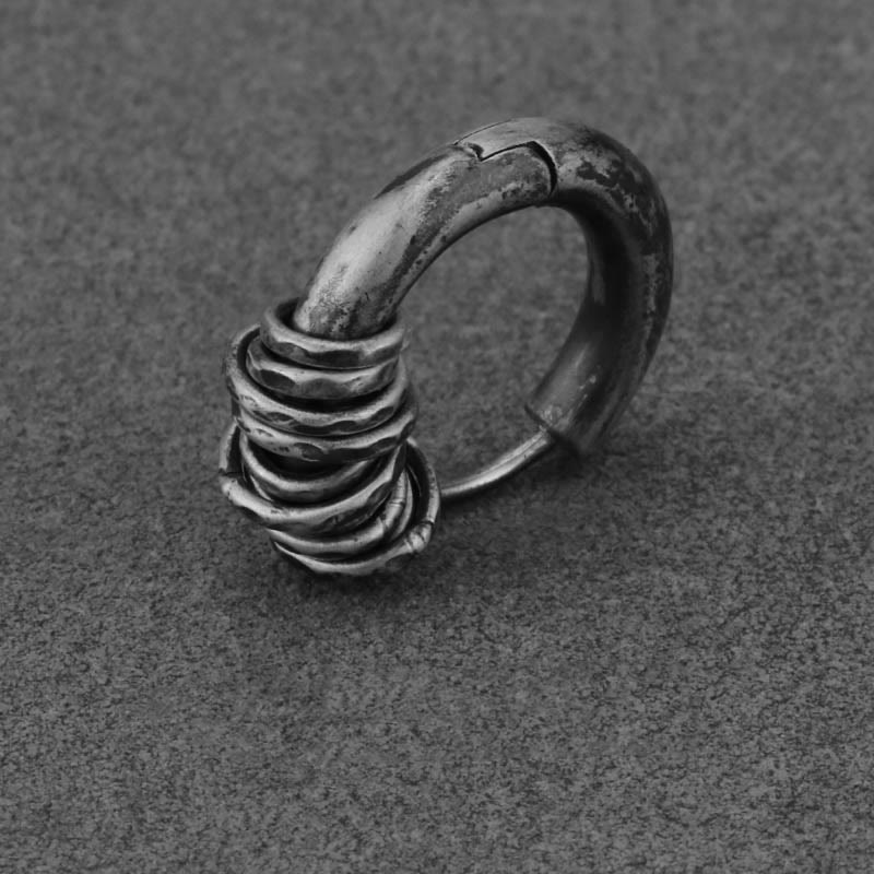 Boucles d'oreilles spirituelles de protection martelées à la main en argent sterling 925