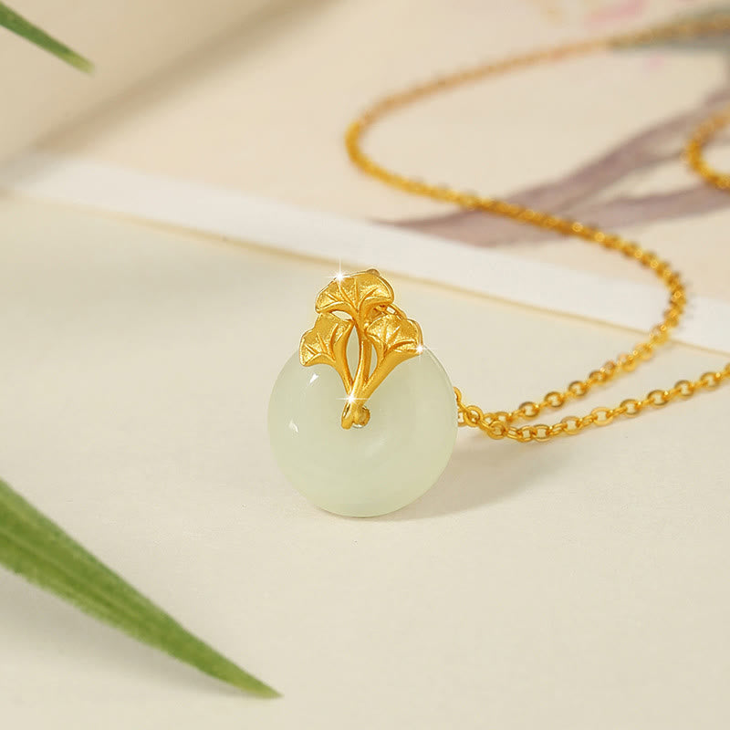 Collier de prospérité en argent sterling 925 et jade Hetian avec feuilles de ginkgo