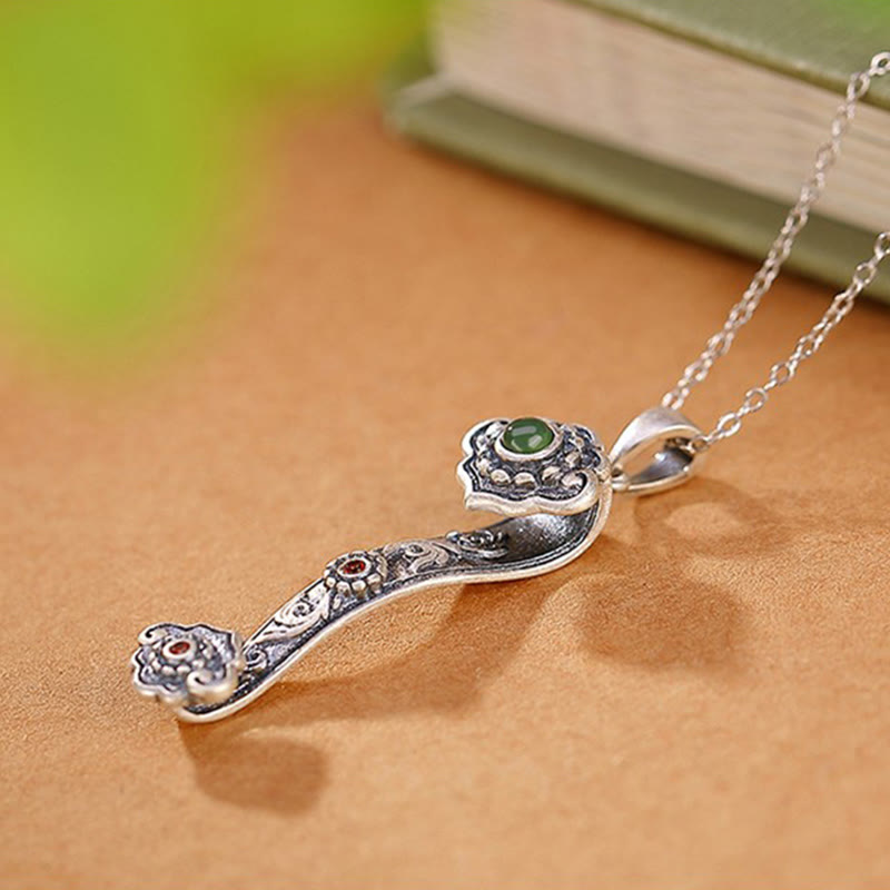 Collier en argent sterling 925 et jade avec poignée Ruyi pour bénédictions