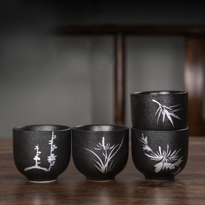 Tasse à thé en céramique noire peinte à la main de 95 ml, motif fleur de lotus