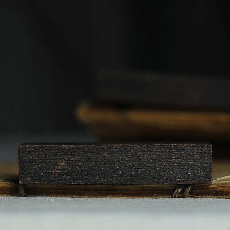9.5 Points Kalimantan Agarwood Balance Necklace Amulet