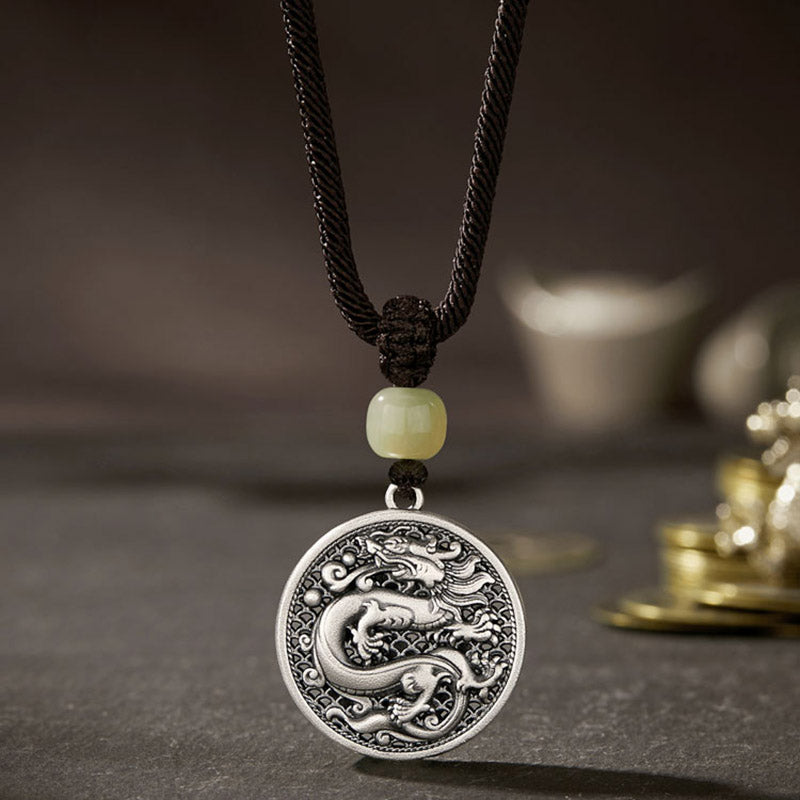 Collier en argent sterling 999 avec pendentif en jade Hetian et dragon Fu
