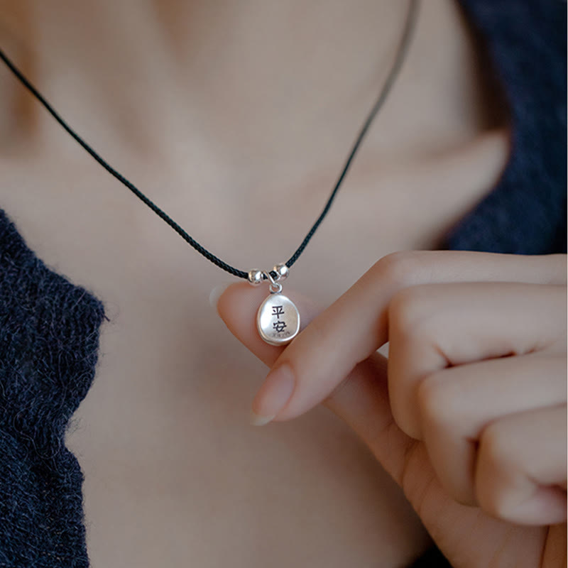 Collier spirituel en argent sterling 999 avec breloque Peace Joy Fu