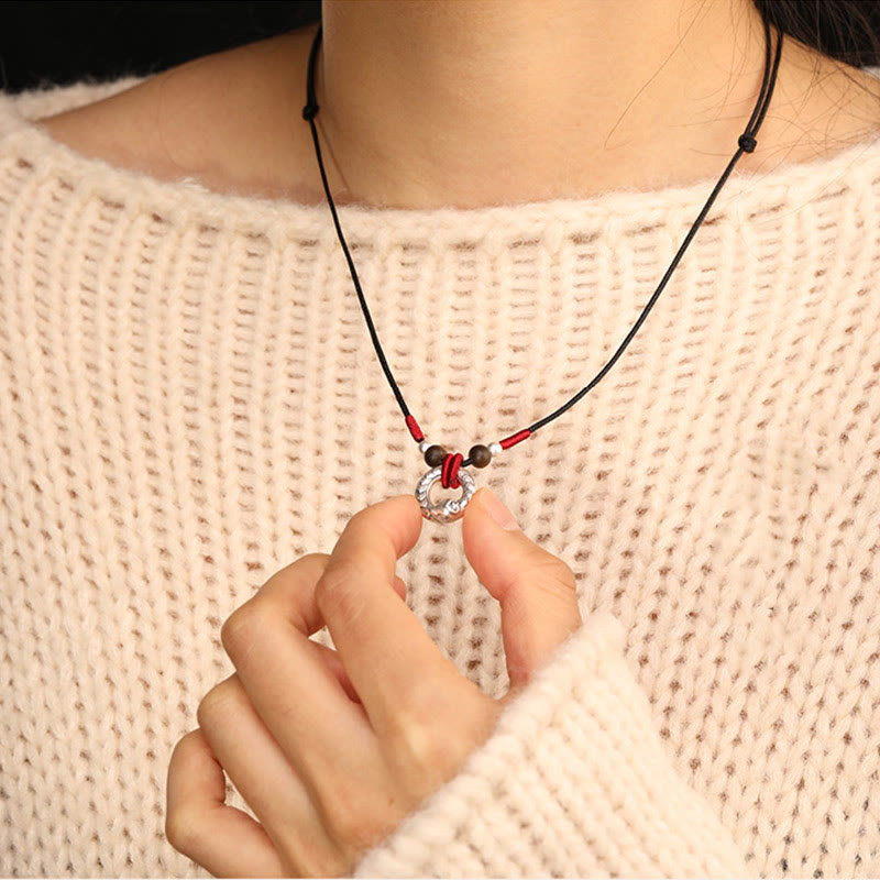 Collier en argent sterling 999 Année du Serpent Protection en bois d'agar