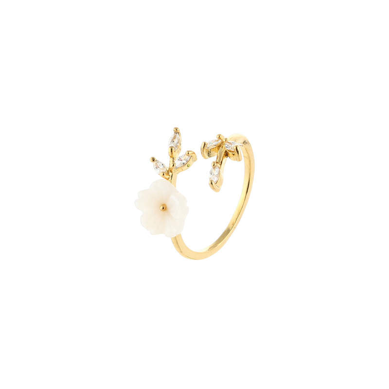 Unisex Copper Luck Ring with Plum Blossom Leaf Pattern