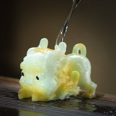 Color Changing Resin PiXiu Figurine for Wealth & Harmony